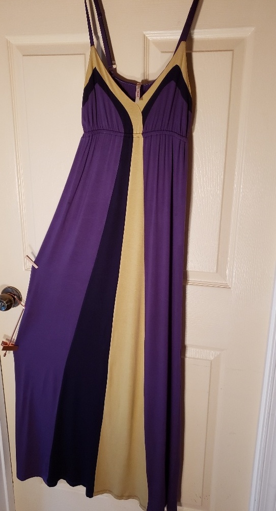 Small Goddess gown purple black&chartreuse by Trac